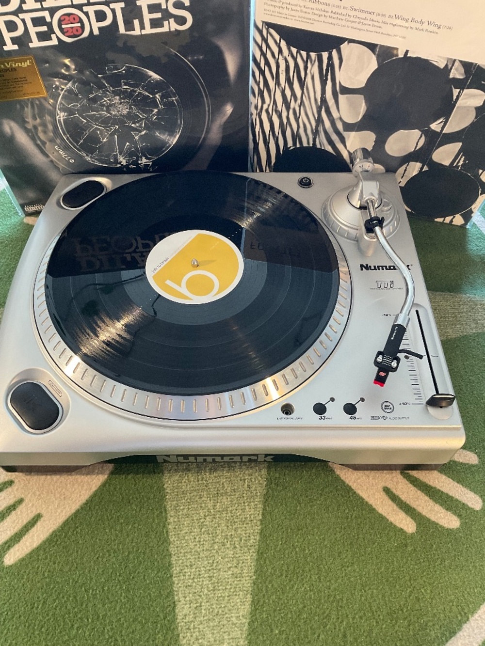 Nuwmark TT USB, DJ turntable record player-new belt and needle!